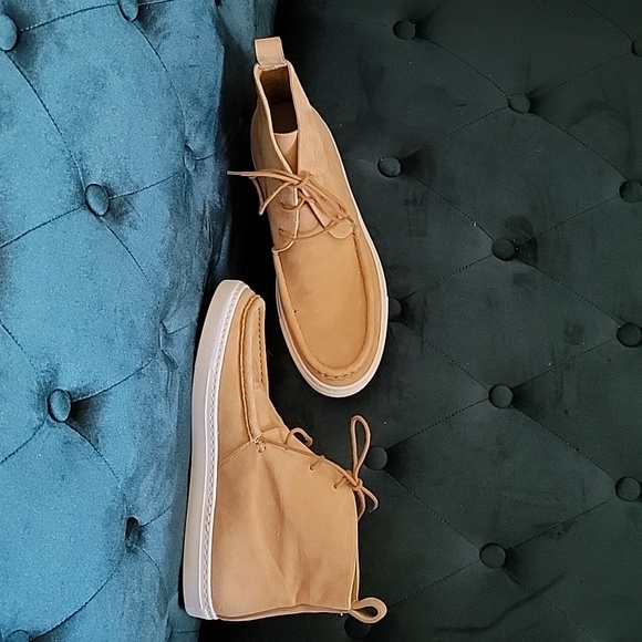 Layfette 148 New York Sand Choukas Size 37.5 NWT - Picture 9 of 17